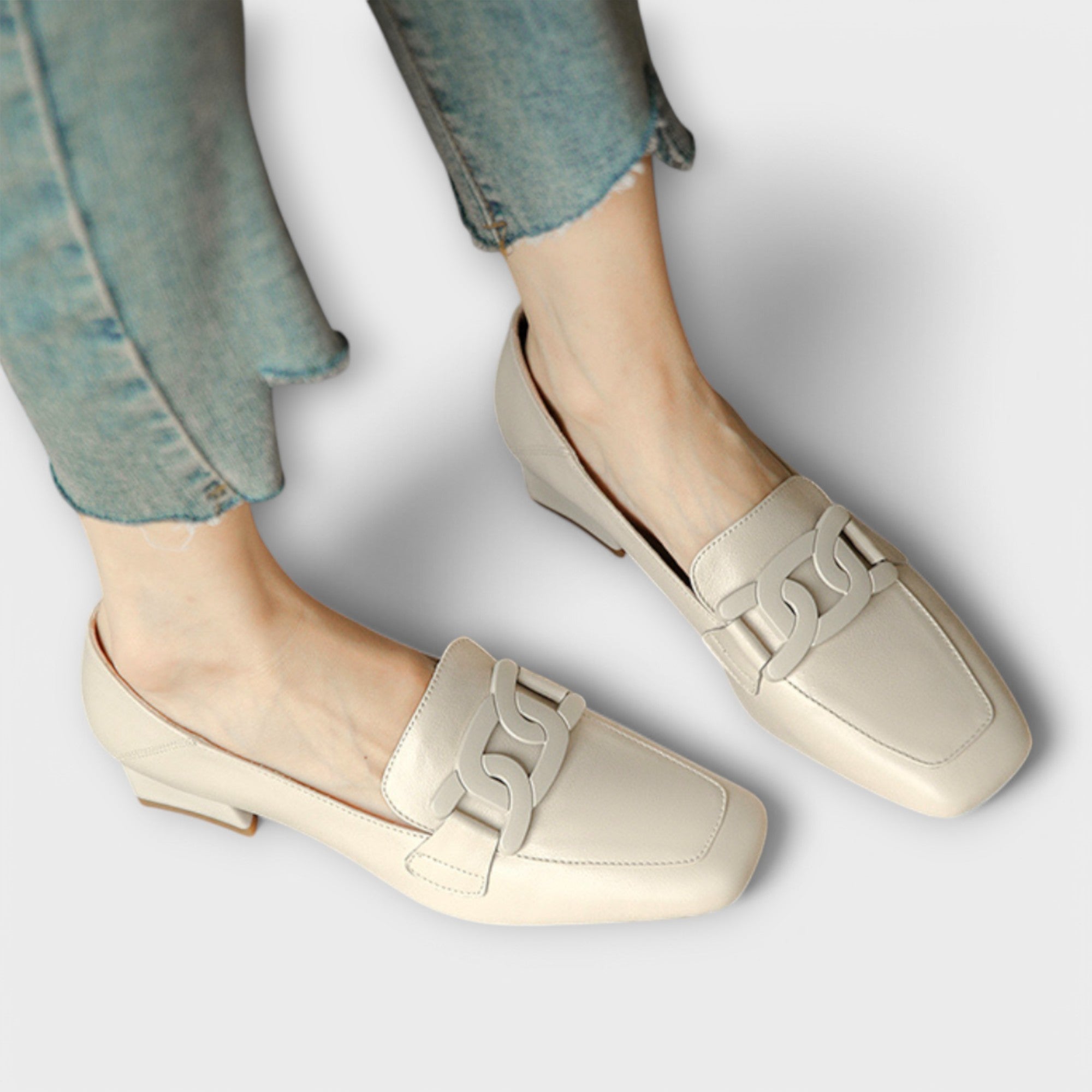Mechtraud - Mocassin crème avec fermoir