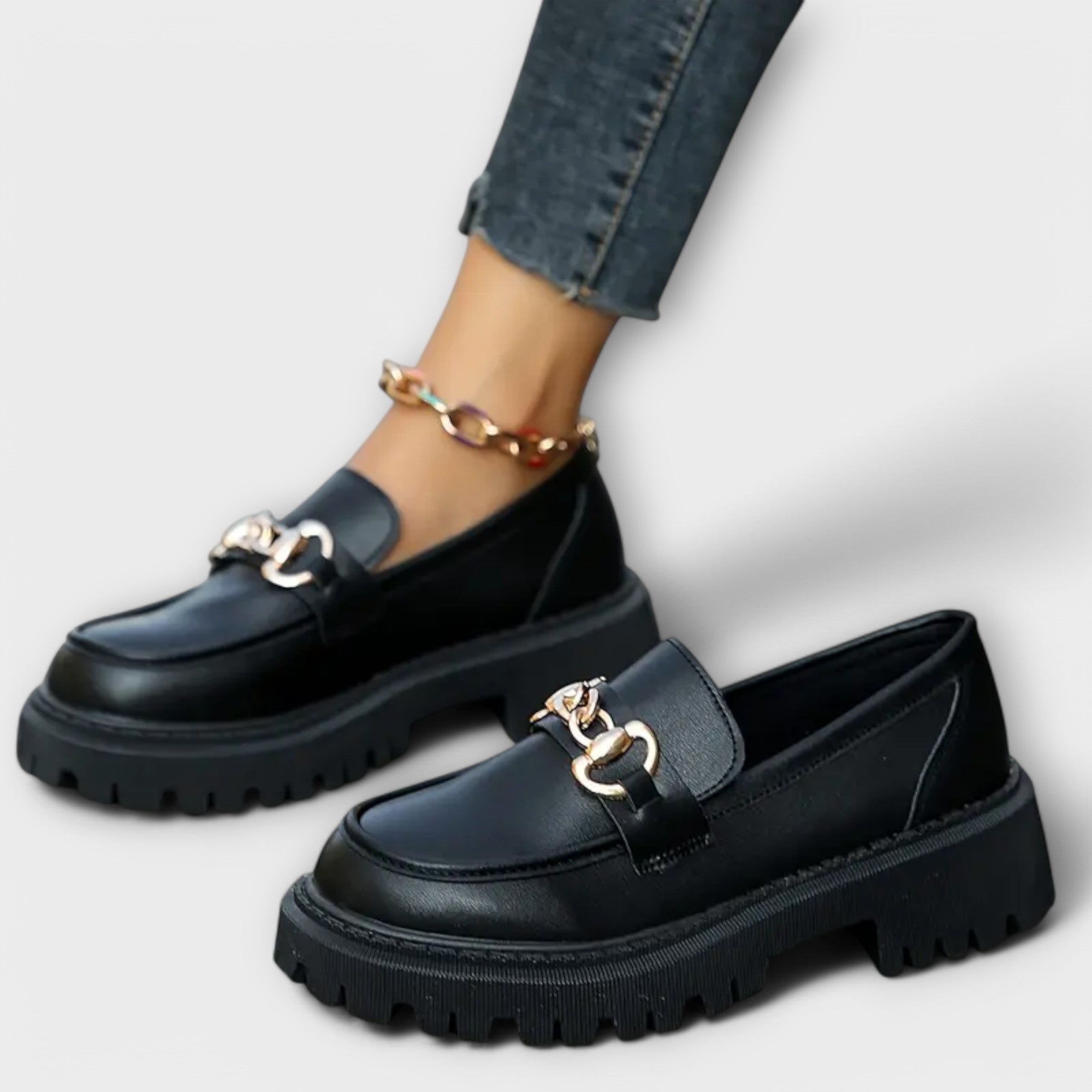 Hildrun - Mocassins noirs à plateforme avec boucle