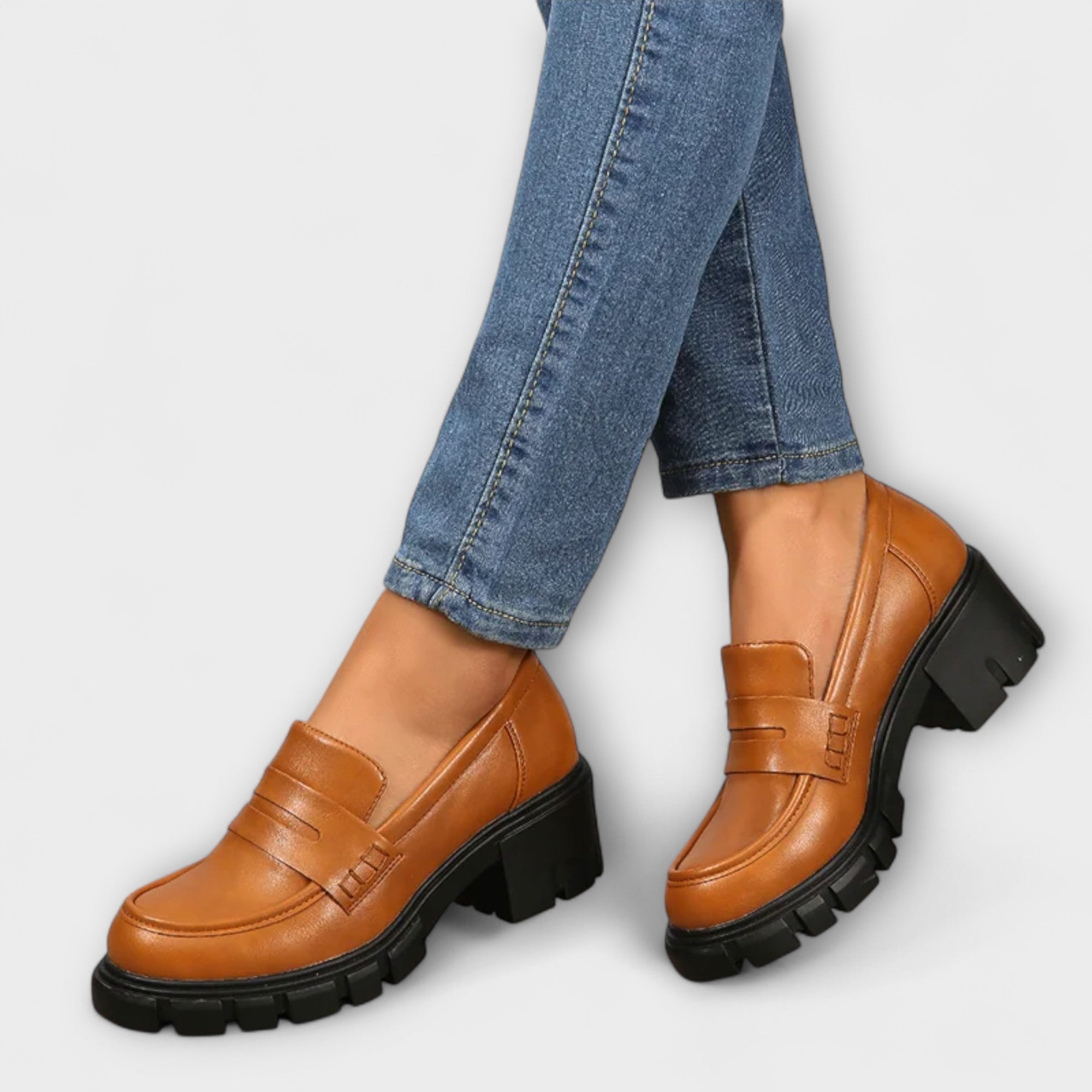 Hiltrud - Mocassins à plateforme en noir