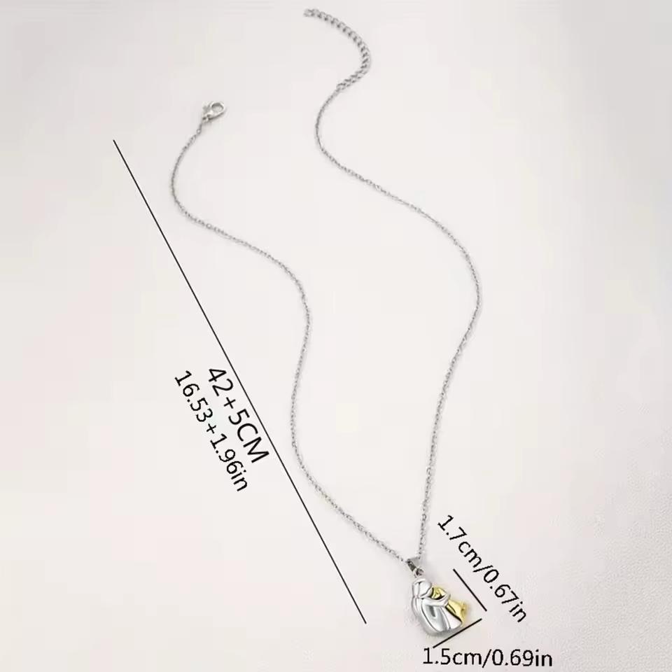 Collier de Clara - Étreinte de Chat